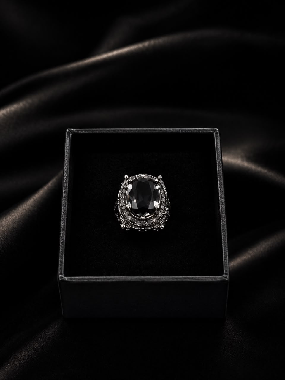 Noir Sultan Black Stone Ring